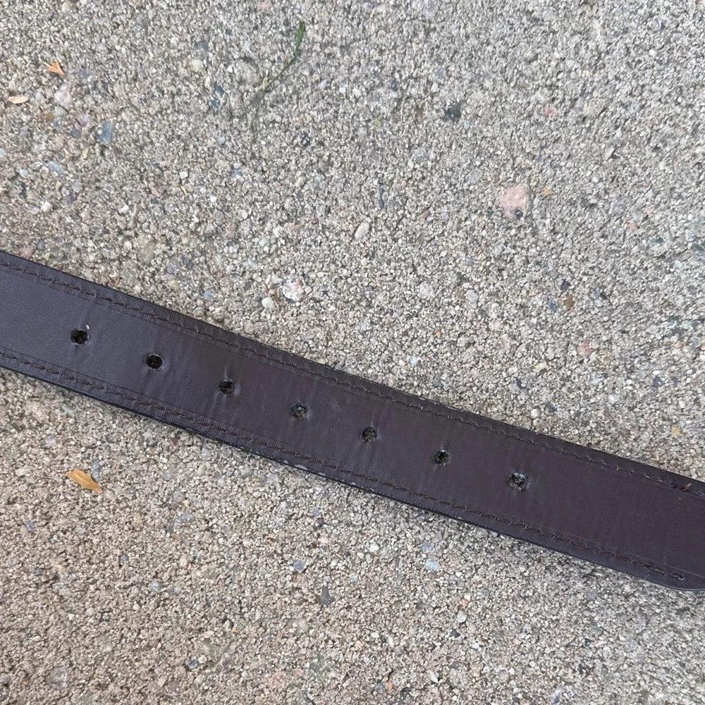 LEVIS Boys Reversible Black Brown Bonded Leather Belt Size 26-28